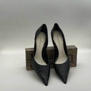Nine West Black Leather Pointed Toe Heels